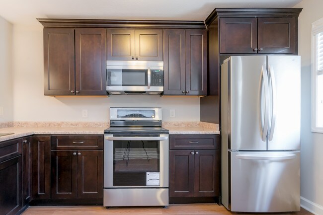 Photo - Pembrooke Pointe Townhomes