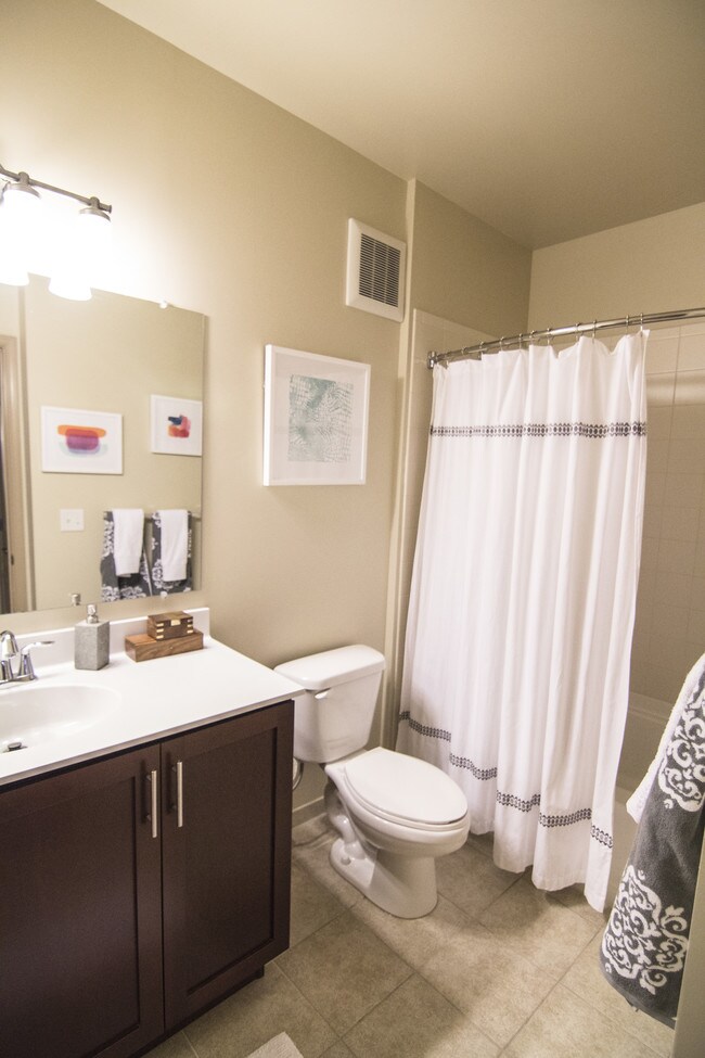 Penrose Apartments For Rent in Arlington, VA