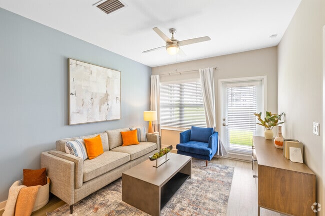 1BR,1BA - 685SF