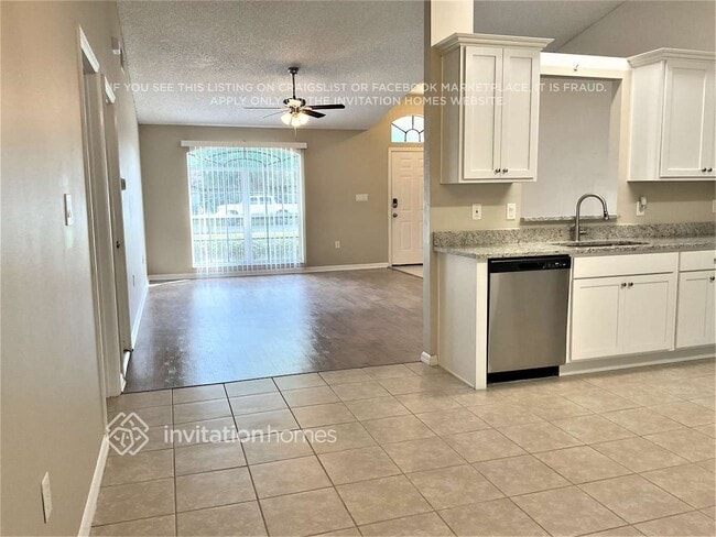 Photo - 7110 Briggs Ave