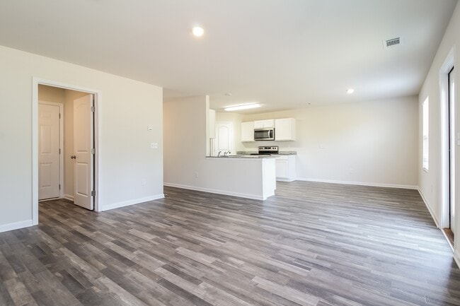 Photo - 236 Wadsworth Rd