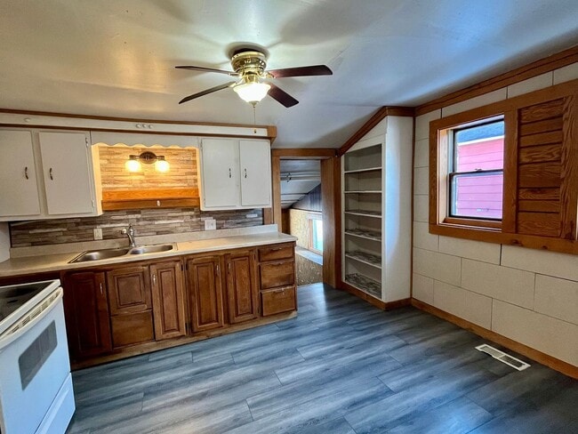 Photo - 2 Bed 1 Bath Single Family Home in Rhinelander