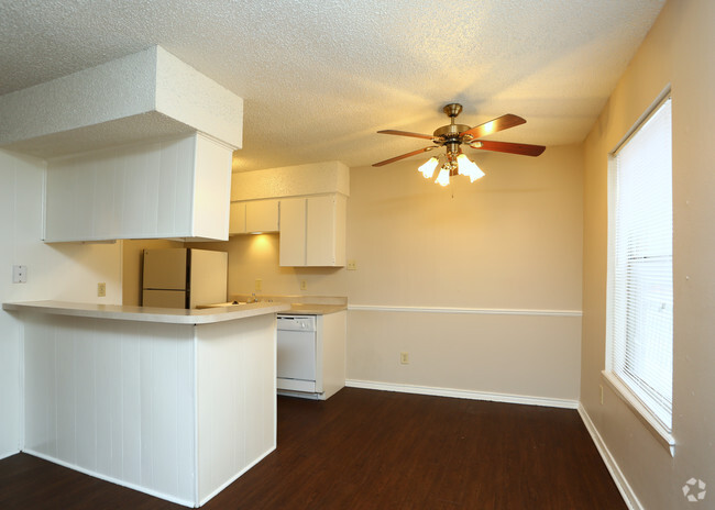 Interior Photo - Stratford Place Rental