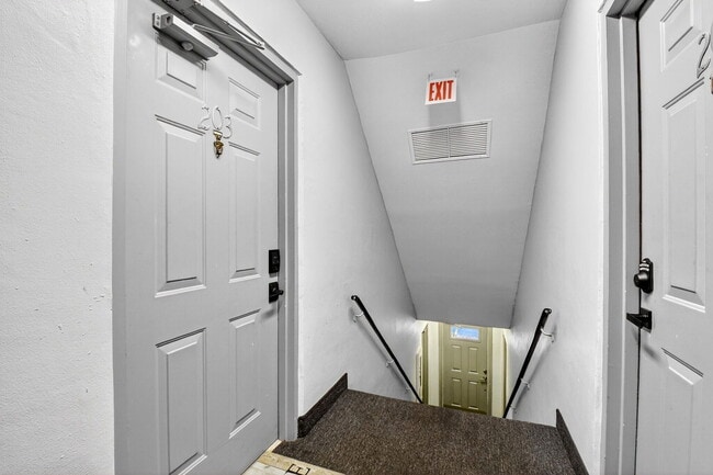 Photo - 9900 Pineapple Tree Dr Unit 203