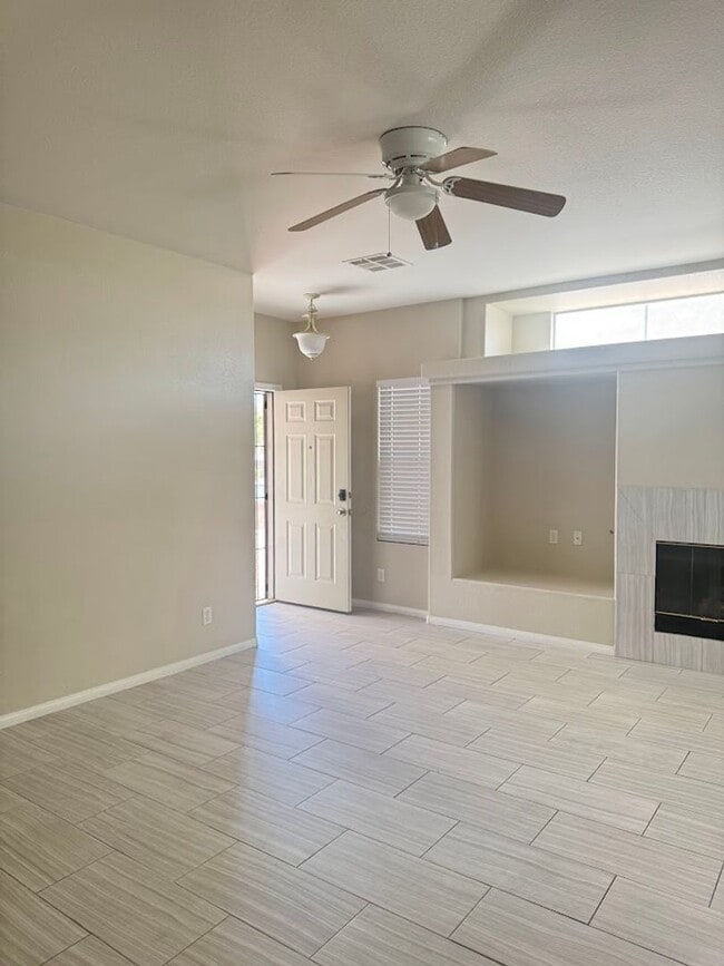 Photo - 6005 Highland Gardens Dr