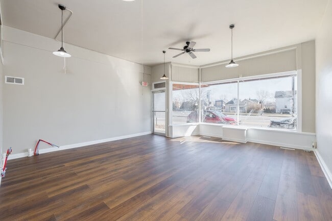 Photo - 1209 N Main St Unit 1207