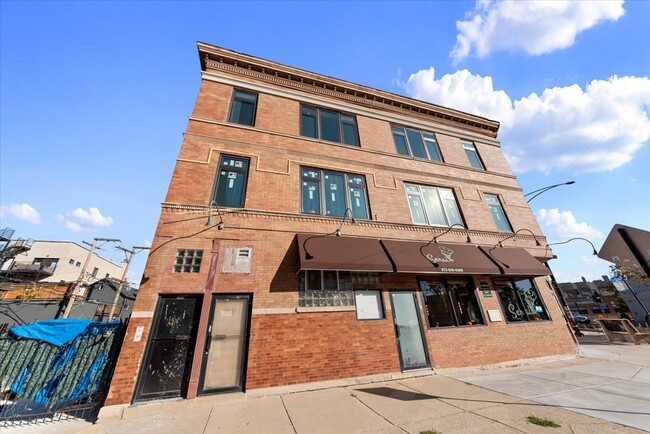 Photo - 2171 N Milwaukee Ave Condominio Unidad #2