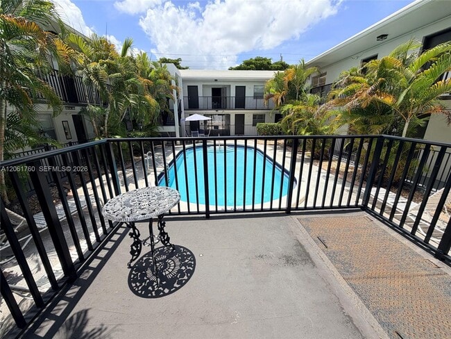 Photo - 465 S Royal Poinciana Blvd Unit 9B