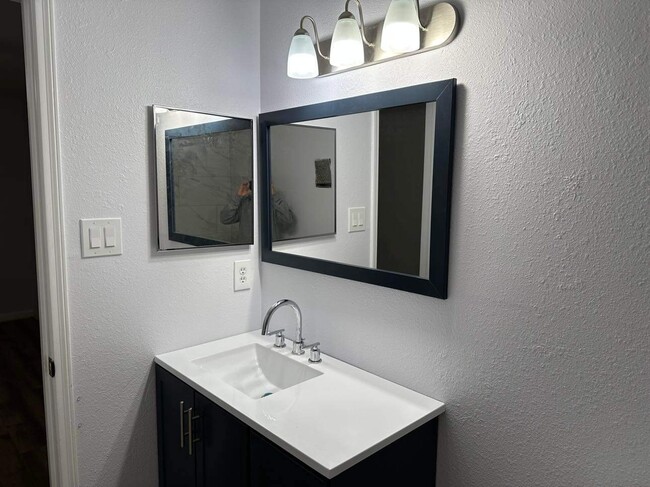 Photo - 9700 Leawood Blvd Unit 1404