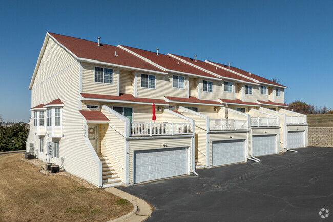 The Brittany's Apartments and Townhomes - The Brittany's Apartments and Townhomes