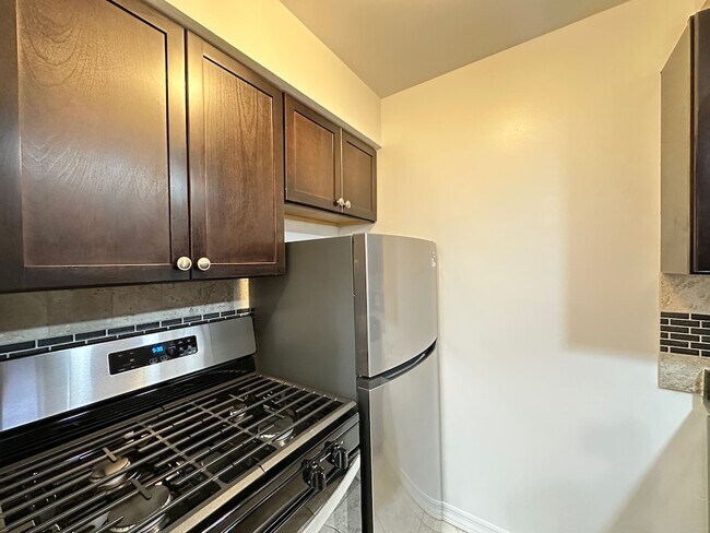 Photo - 6830 N Sheridan Rd Unidad 675