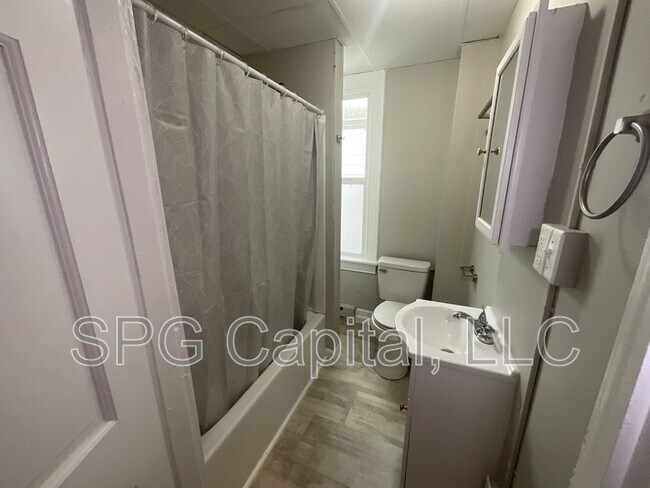 Photo - 602 Salem Ave House