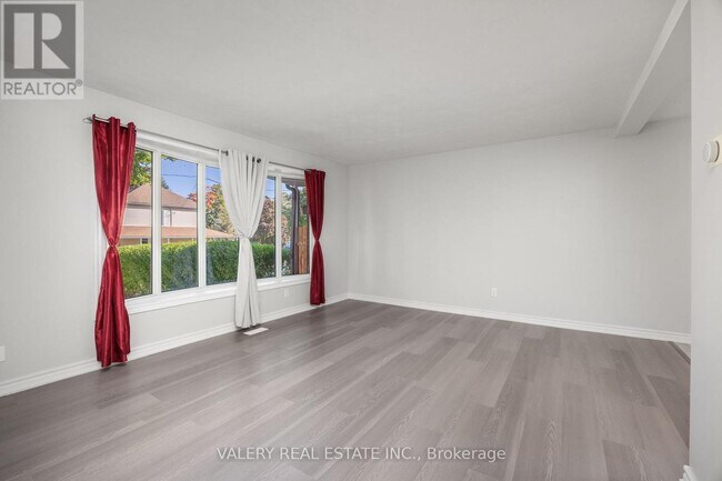 Photo - 48 Clarence St