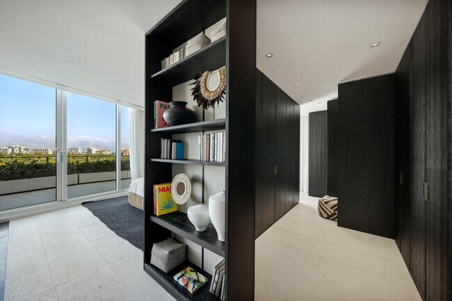 Photo - 4701 Meridian Ave Unidad UPH21