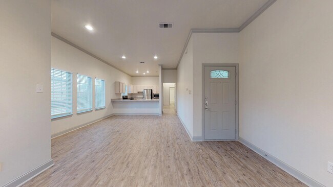 FRANCT_B3_201_3 - Franconia Court