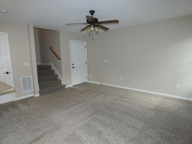 Photo - Beautiful Town Home!