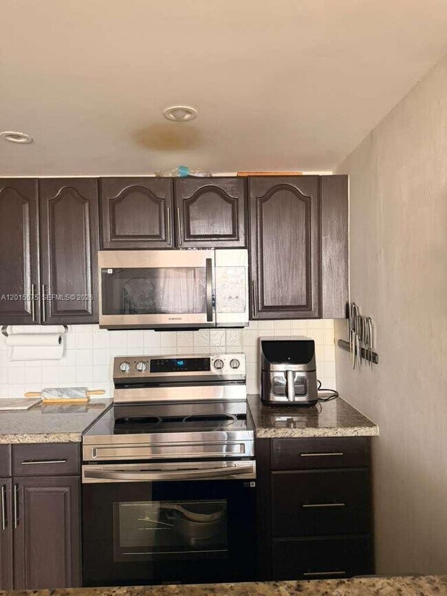 Photo - 13499 Biscayne Blvd Unit 906