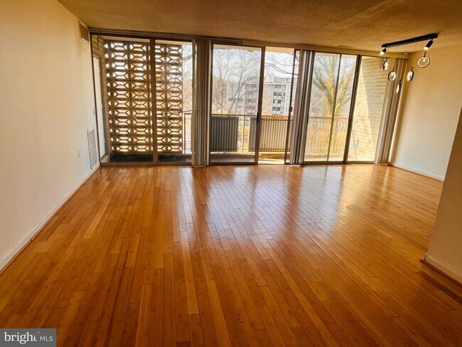 Photo - 1828 Metzerott Rd Unit 405