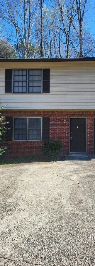 2 Bedroom House - 2 Bedroom House