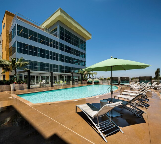 Vive on the Park Apartments For Rent in San Diego, CA