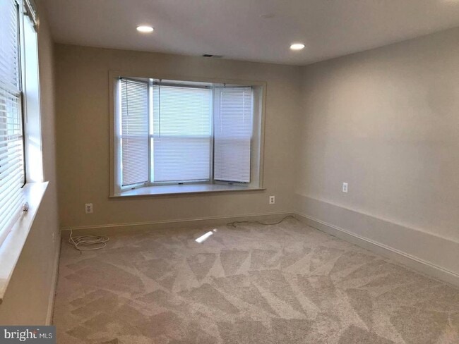 Photo - 1820 Pimmit Dr
