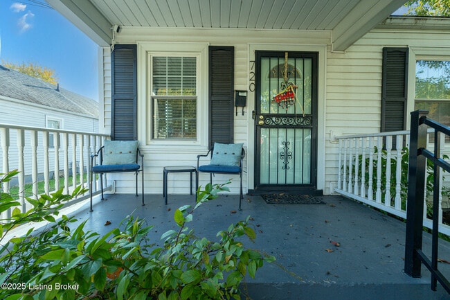 Photo - 720 Gheens Ave