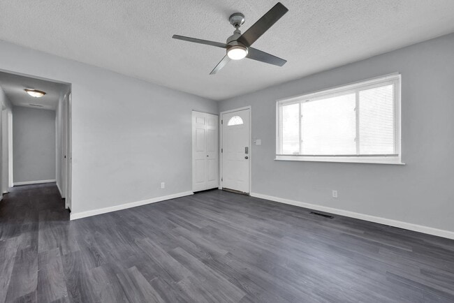 Photo - 2705 Denmark Rd
