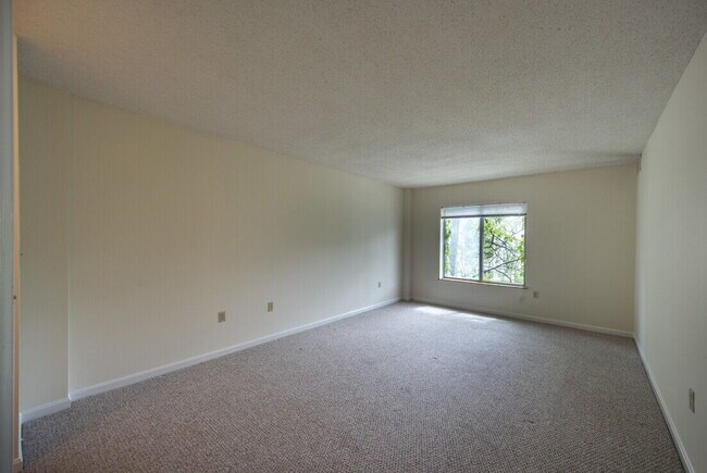 Photo - 454 Green St