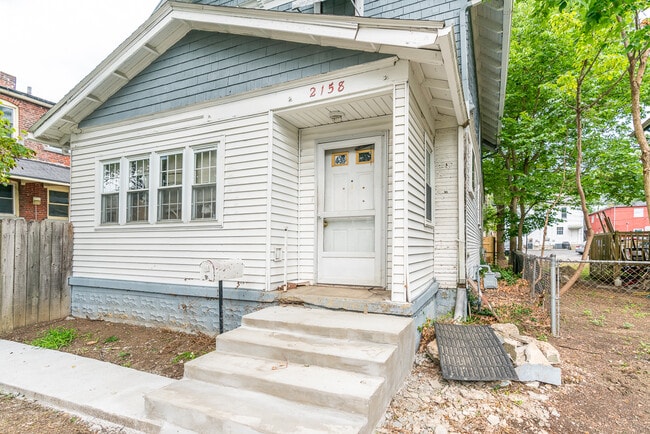 EXTERIOR - FRONT ENTRY - 2158 Indiana Ave