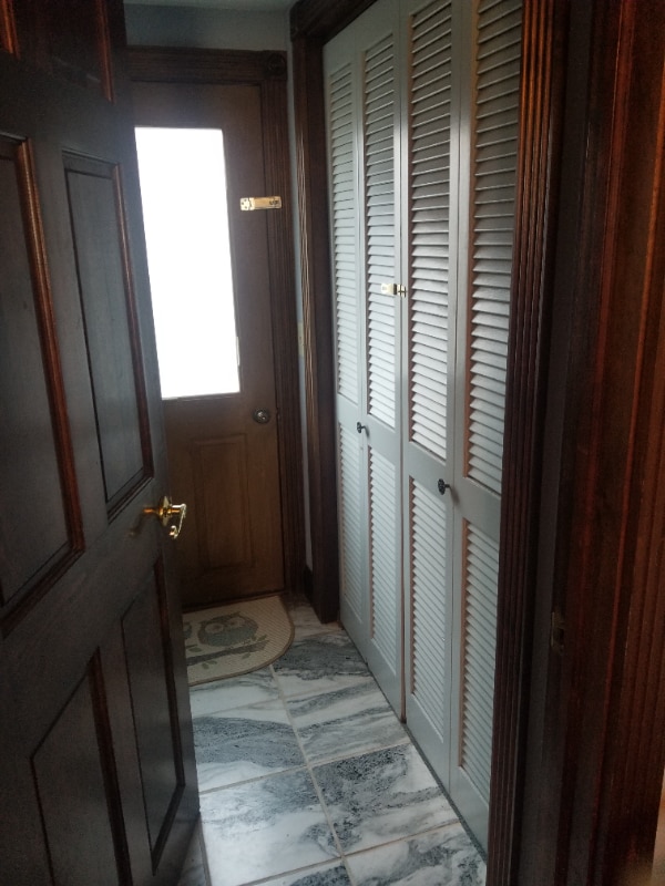 Photo - 7045 Leadvale Rd