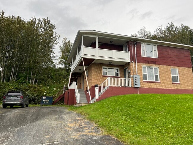 Photo - 499 E Main St Unidad 2br