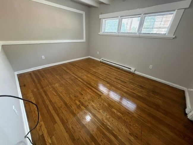 Photo - 563 S 24th St Unit Apt 1
