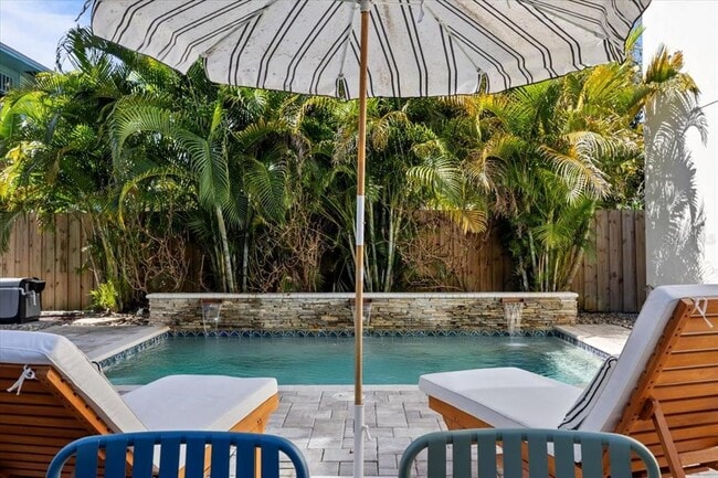 Photo - 2327 4th Ave N