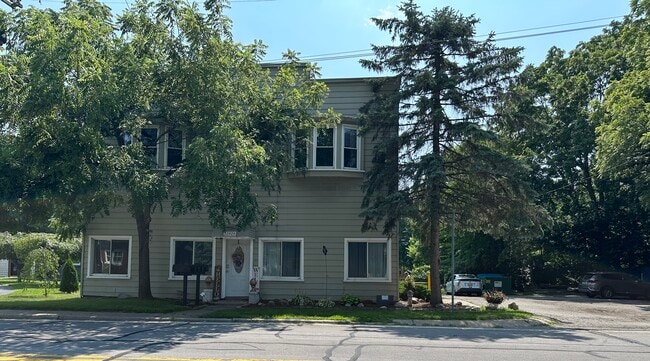 Photo - 22929 Huron River Dr Unidad 1