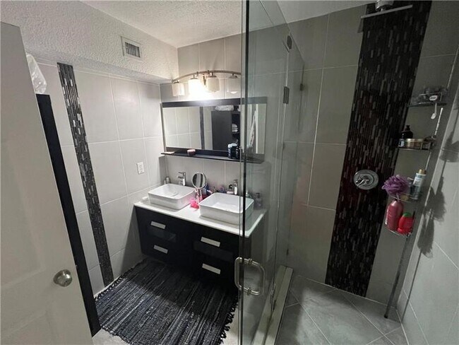 Photo - 10631 NW 14th St Unit 210