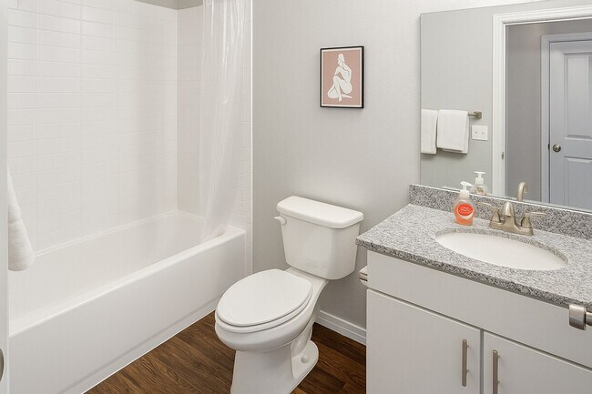 Photo - 2301 Ingersoll Ave Unit ID1234847P