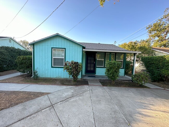 Photo - 1328 Trenary Way House