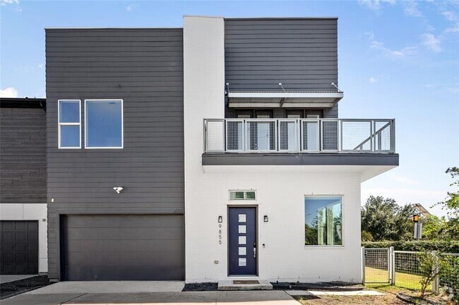Building Photo - 9855 Mocking Bird Hill Ln Rental