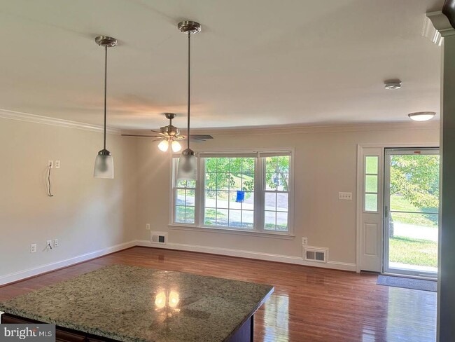 Photo - 11912 Clover Knoll Rd