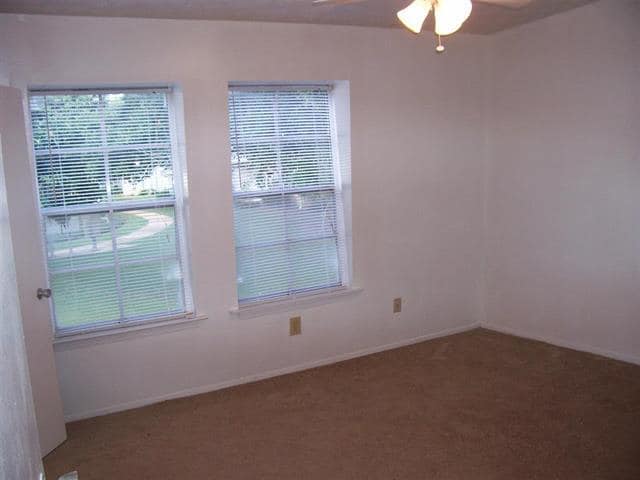 Photo - 2020 Continental Avenue Unit 105
