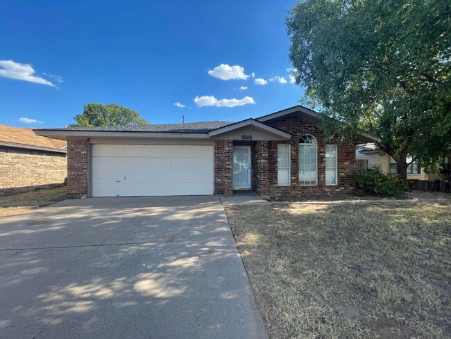 Building Photo - Beautiful Home Located Near Richard Lopez ...