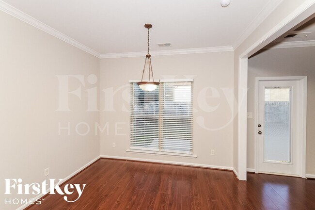 Photo - 3004 Buttercup Cir