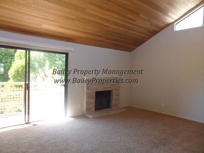 Photo - Gorgeous Seascape Townhouse