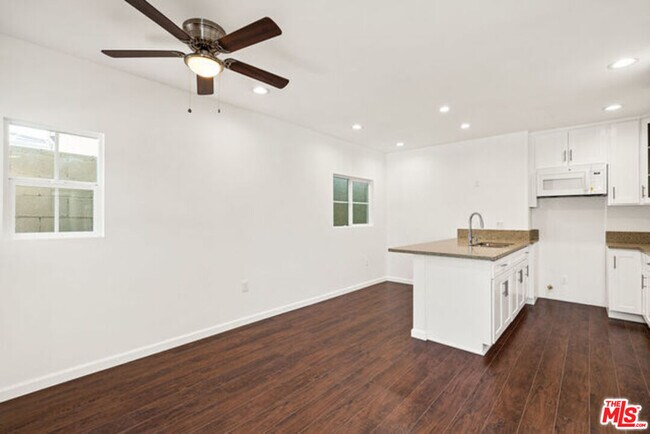 Photo - 2746 Santa Anita Ave