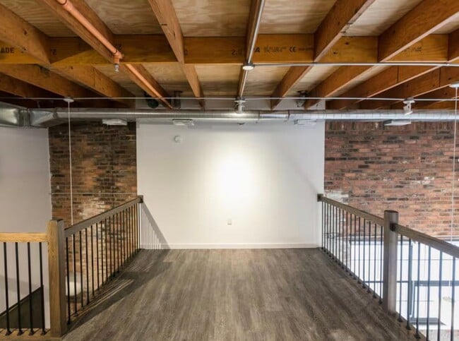 Photo - 207 E Baltimore Ave