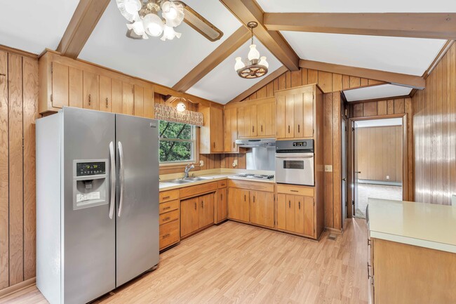 Photo - 509 Mathes Ct