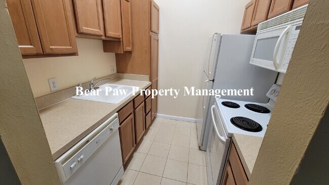 "Charming 2-Bed Condo with Cozy Fireplace in Scenic Evergreen!"