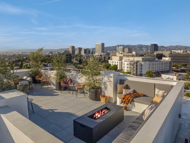 Photo - The Spaulding