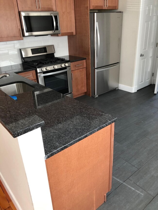 Photo - 19 Banks St Unit #1