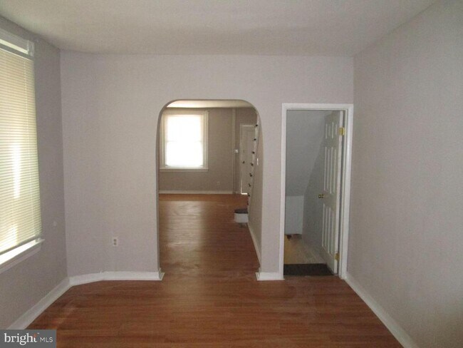 Photo - 4049 N 8th St